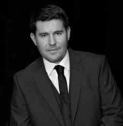 Kevin Rowe Managing Director
Kevin@kevinroweevents.ie